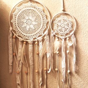 Dream catchers (2)